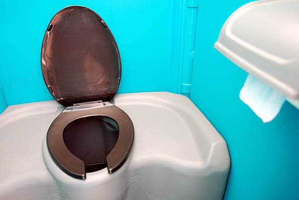 Best Portable restroom solutions  in Stanford, CA